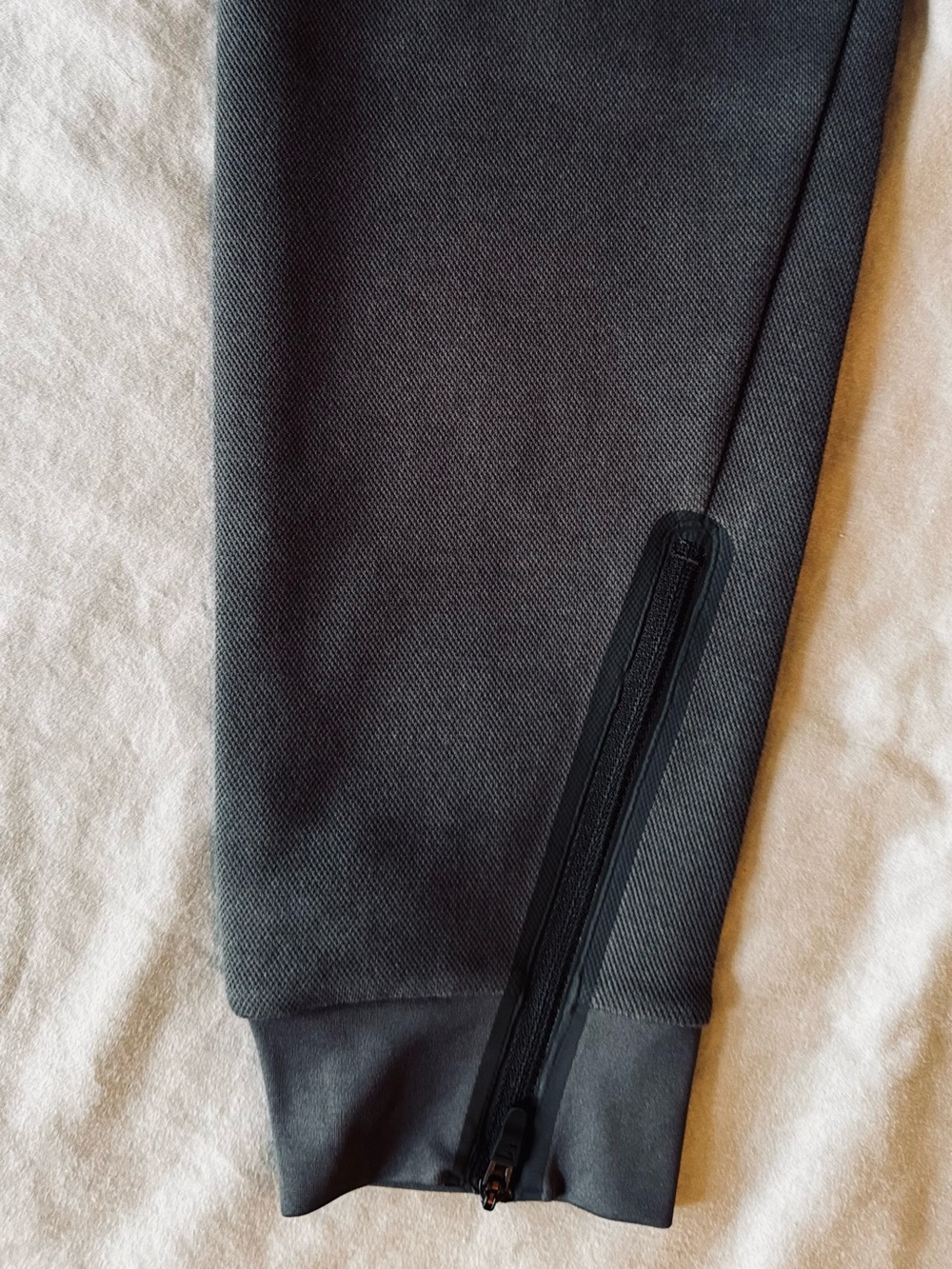 GYMSHARK Men’s Apex Technical Joggers Dark Grey Tapered Athletic Pants - Picture 11 of 14